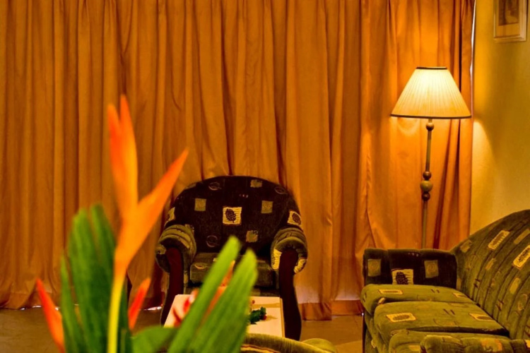 Golden Sands Hotel