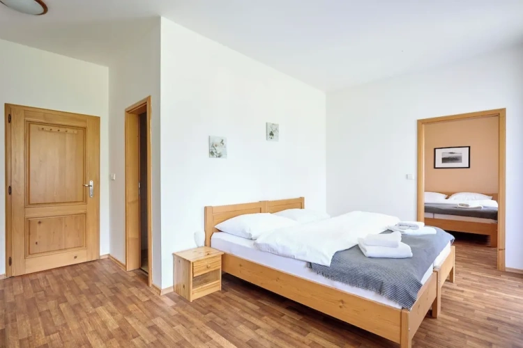 2 Bedrooms Deluxe Quadruple room with balcony
