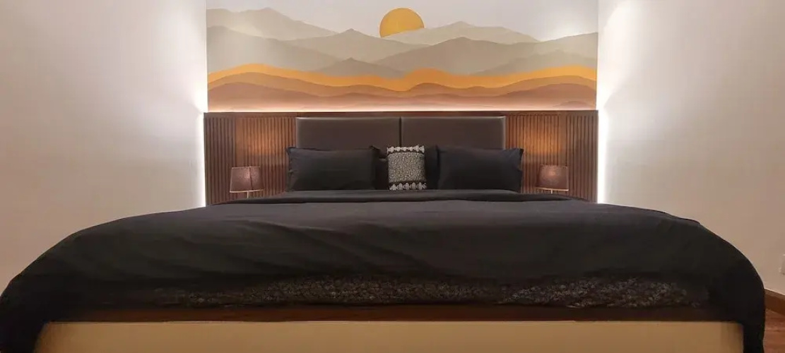 Goldcrest Luxury Apartments