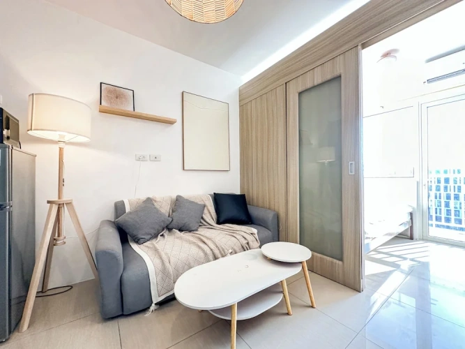 1 Bedroom Comfort room