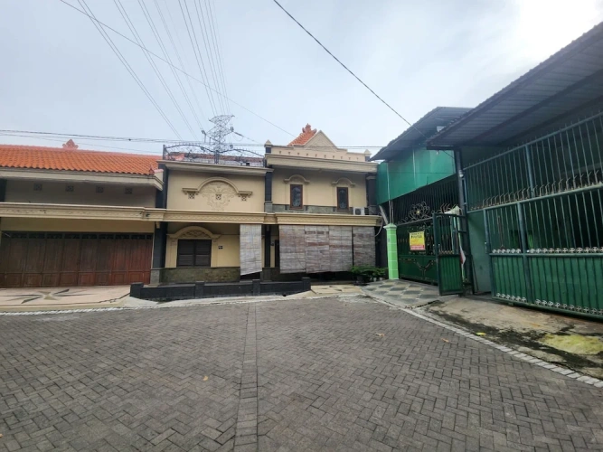 OYO 95107 Green Homestay Near Ubaya