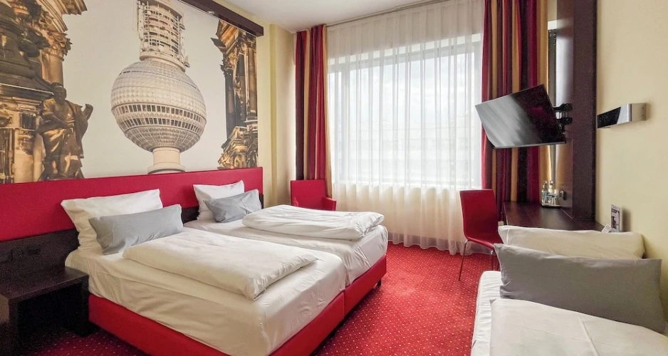 Standard Triple room