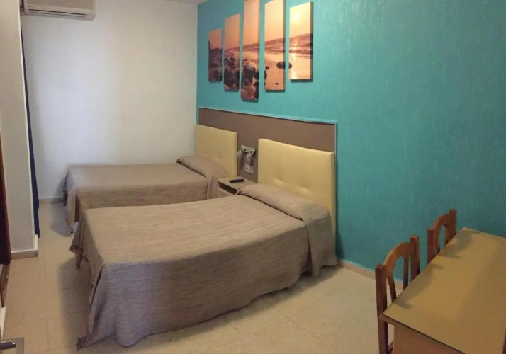 Economy Twin room