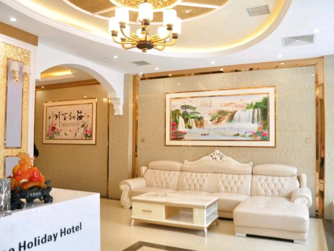 Sunshine Holiday Hotel