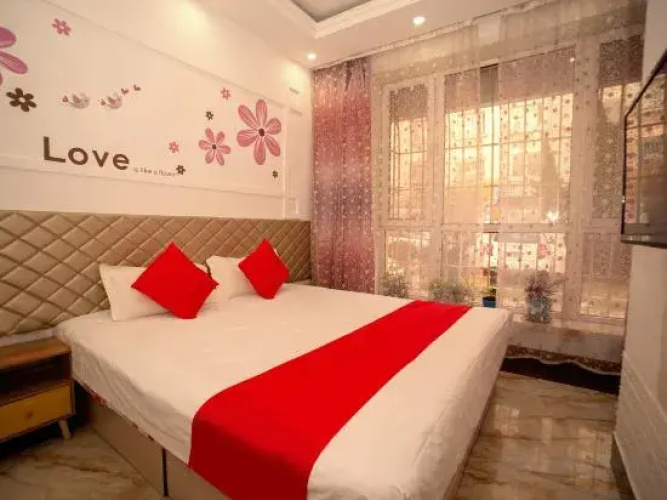 Dalian pick up the light guest house