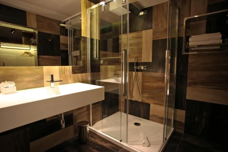 Standard Double room with view