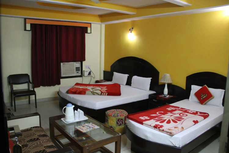 Hotel Su Shree Continental