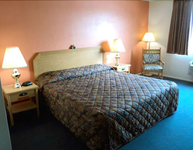 Ashley Hotel and Suites