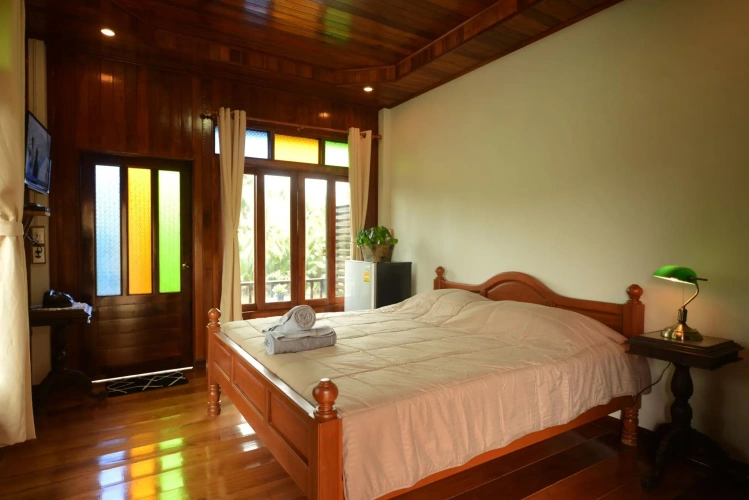 Standard Double room with river view