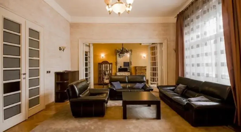 B&B Hedonist Central Suites