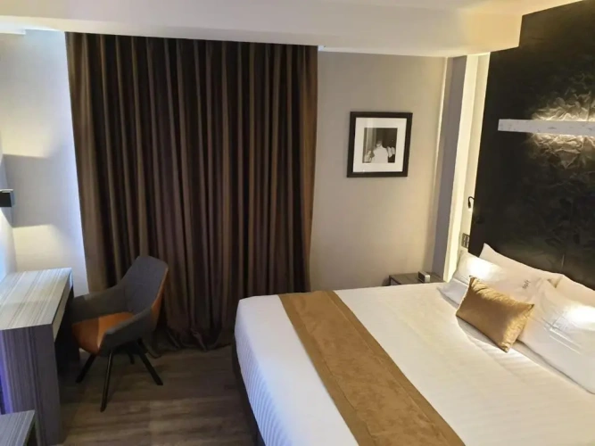 Premium room