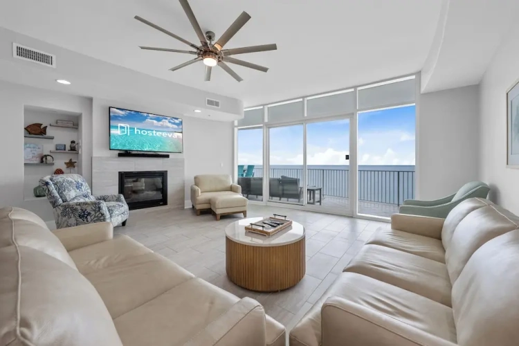 3 Bedrooms Standard room beachfront