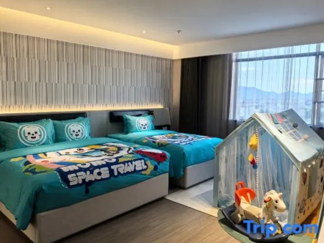 Standard Twin Family room