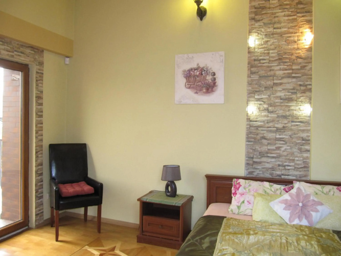5-room jacuzzi apartment