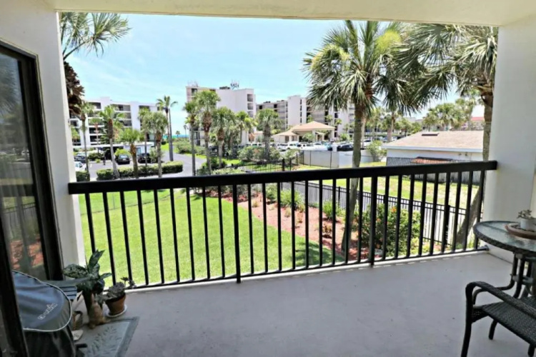 Ocean Village Club H21