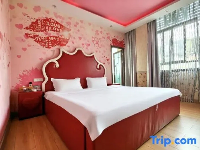 Luxury Double room with street view