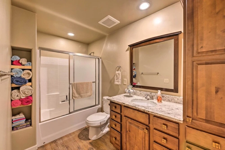 3 Bedrooms Cottage