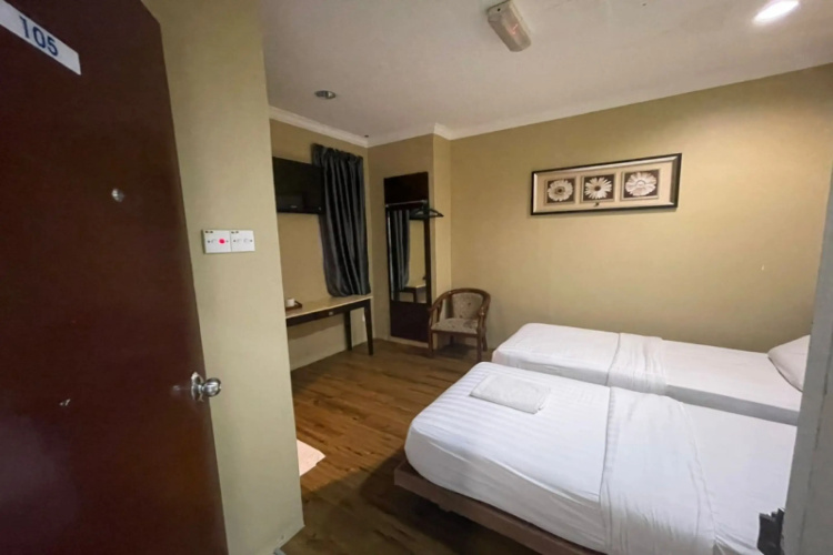 Perdana Hotel