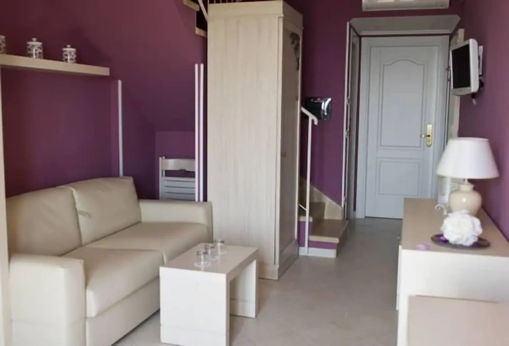 1 Bedroom Standard Double room with balcony