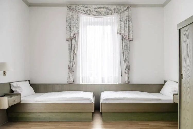 Comfort Twin room with balcony