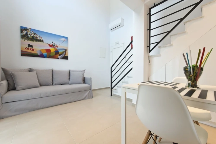 Economy Suite