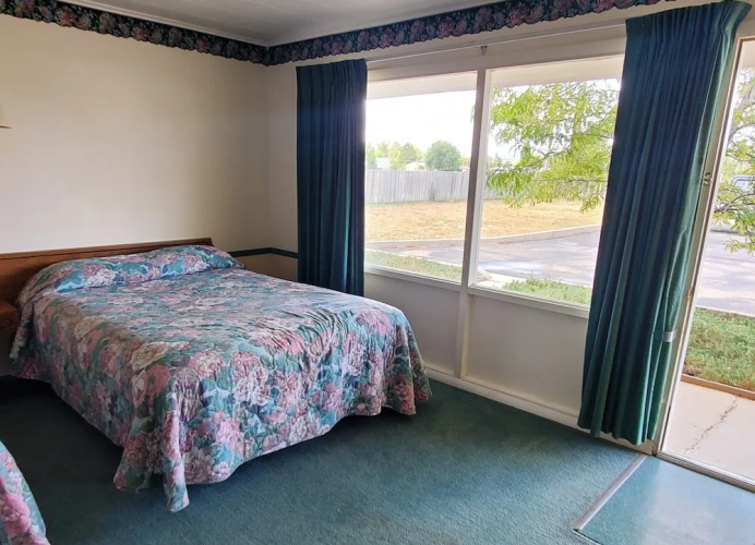 Robin Hood Motel