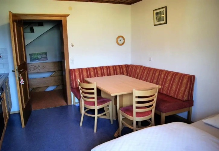 Standard Triple room with view
