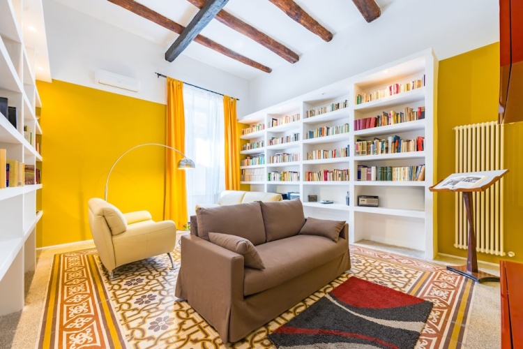 3 Bedrooms Apartment