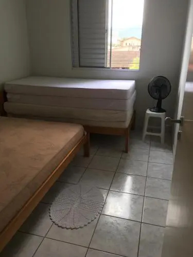 Ap 2 dorms no Centro de Ubatuba