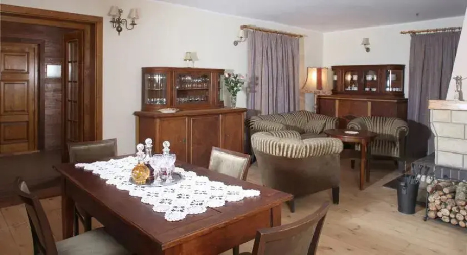Goat Hill Lodge