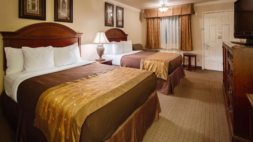 Standard Quadruple room