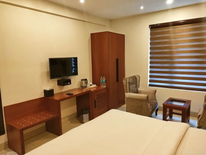 Deluxe Double room with view