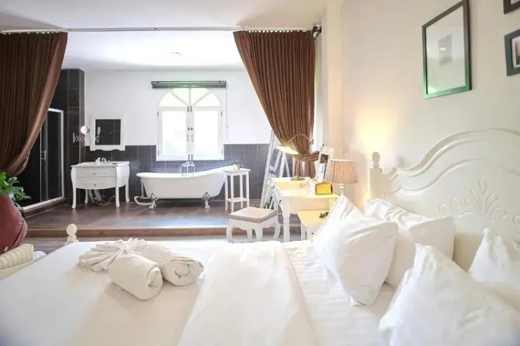 Standard Suite
