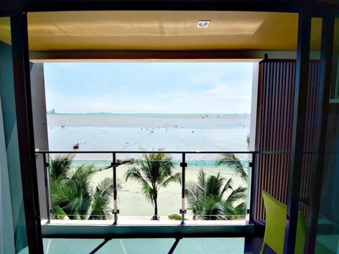 Golden Dragon Beach Resort