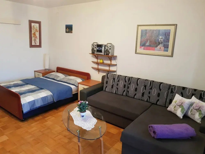 Apartment Andela