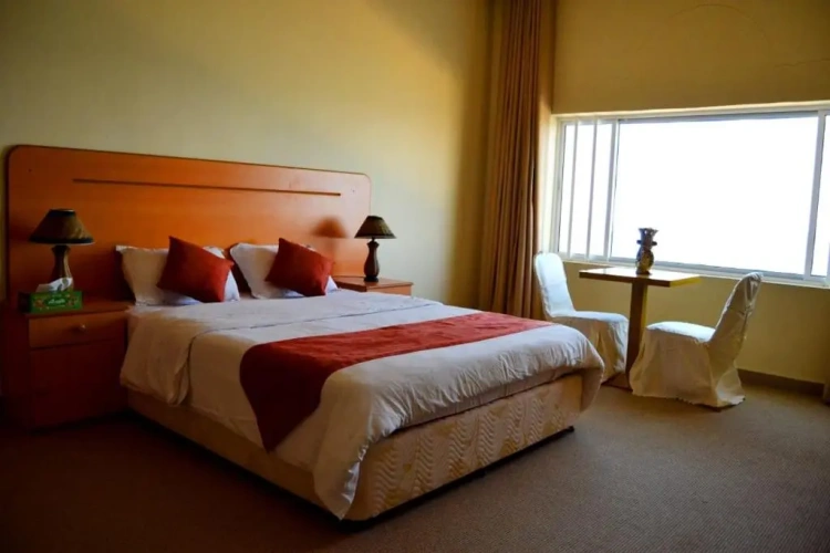2 Bedrooms Apartment with sea view