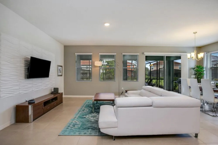 Wildwood Way Villa 1