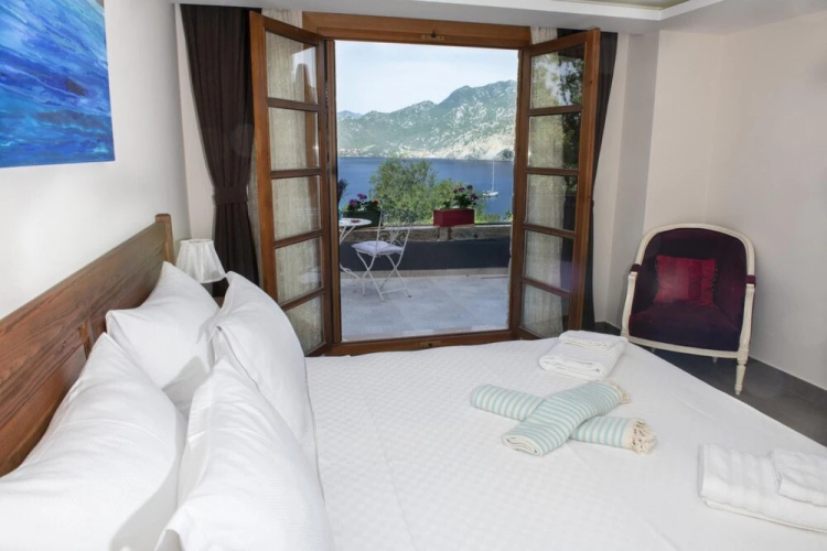Cozy Room With Mesmerizing View in Selimiye