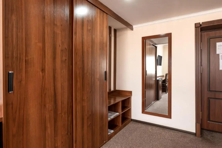 Hotel MAKON complex