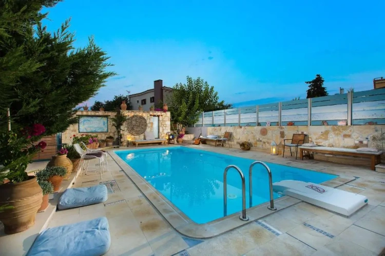 1 Bedroom Villa