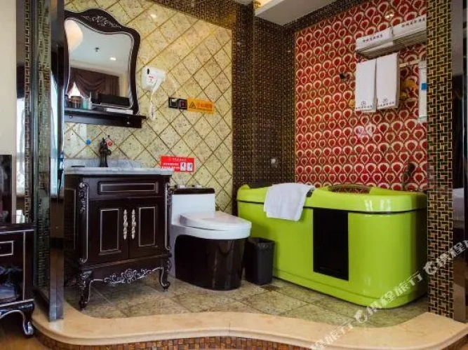 Deluxe Double Suite
