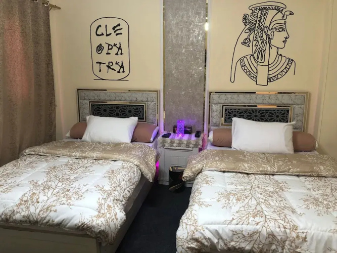 sneferu pyramids inn