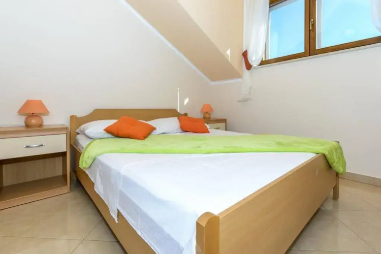 Apartments Moretic