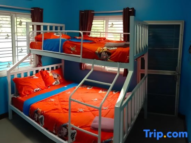3 Bedrooms Villa