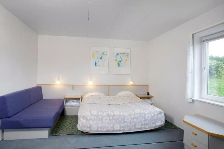 Standard Double Basement room