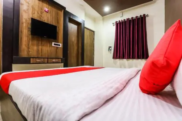 Oyo 24276 Ck Valley Hotel & Restaurant