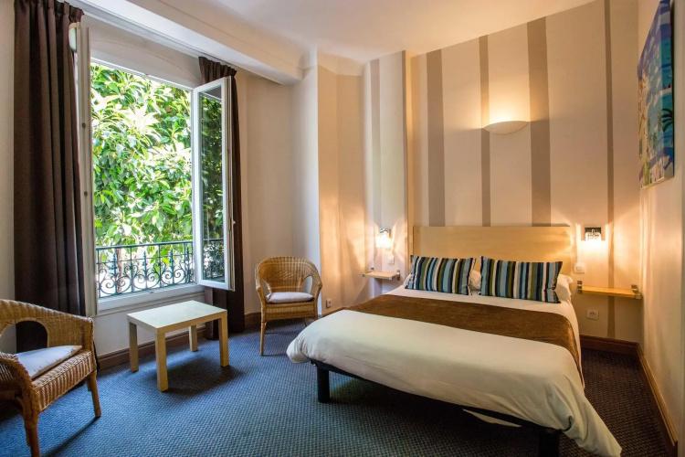 Hotel Select