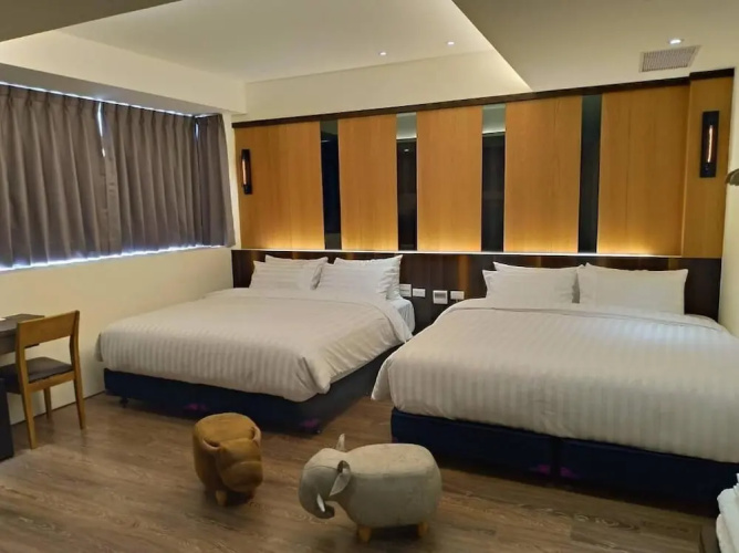 Lantan Moonlight Hotel