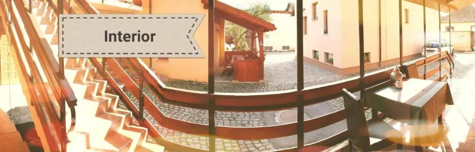 Standard Twin room with balcony