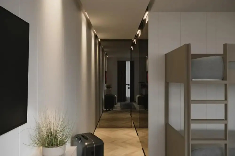 Hayat Sky Hotel